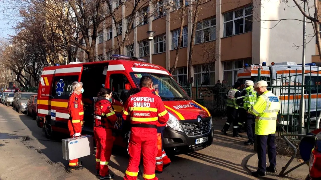 SCOALA ATAC pompieri ambulanta