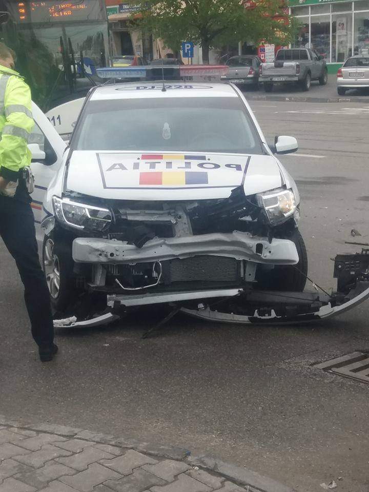 accident masina politie