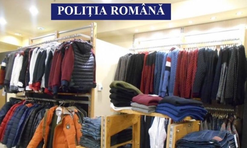 Descindere șoc în Pitești! Sute de produse „de firmă” au fost ridicate de polițiști: Ce se vindea, de fapt, în magazin!