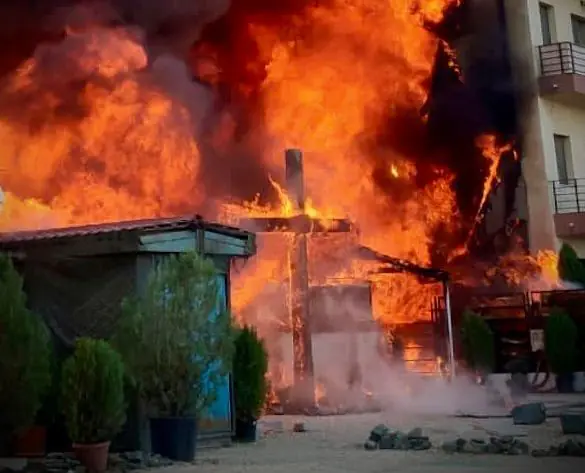 incendiu biserica constanta