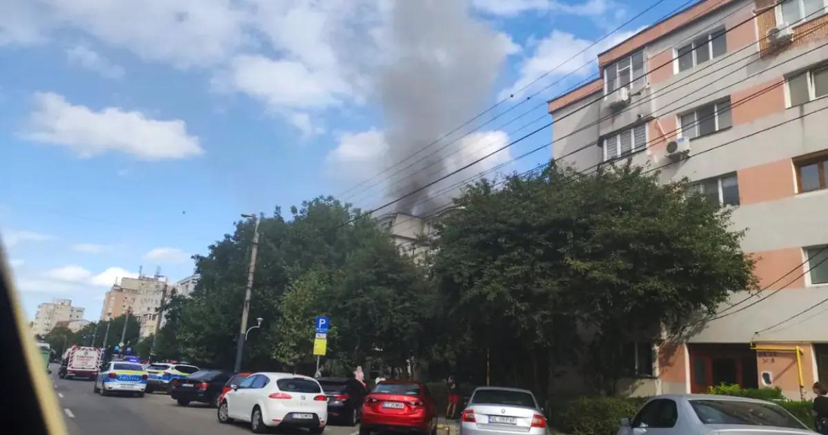 fum incendiu bloc