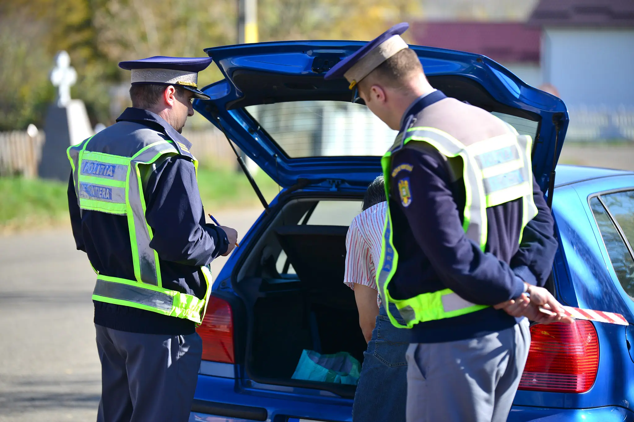 politie portbagaj