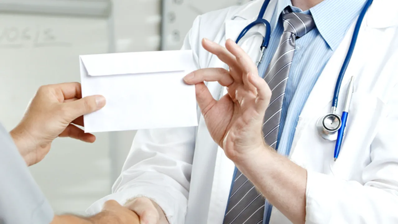 1 mita spaga medic shutterstock