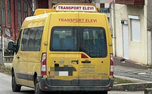 ALERTĂ! Incredibil ce a făcut un șofer cu 20 de copii în MICROBUZ! Polițiștilor nu le-a venit să creadă!