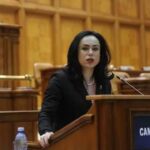 simona bucura oprescu