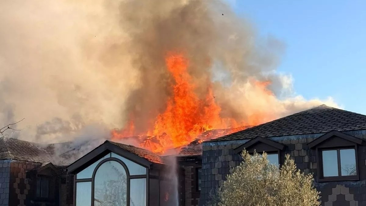 incendiu teren golf anglia