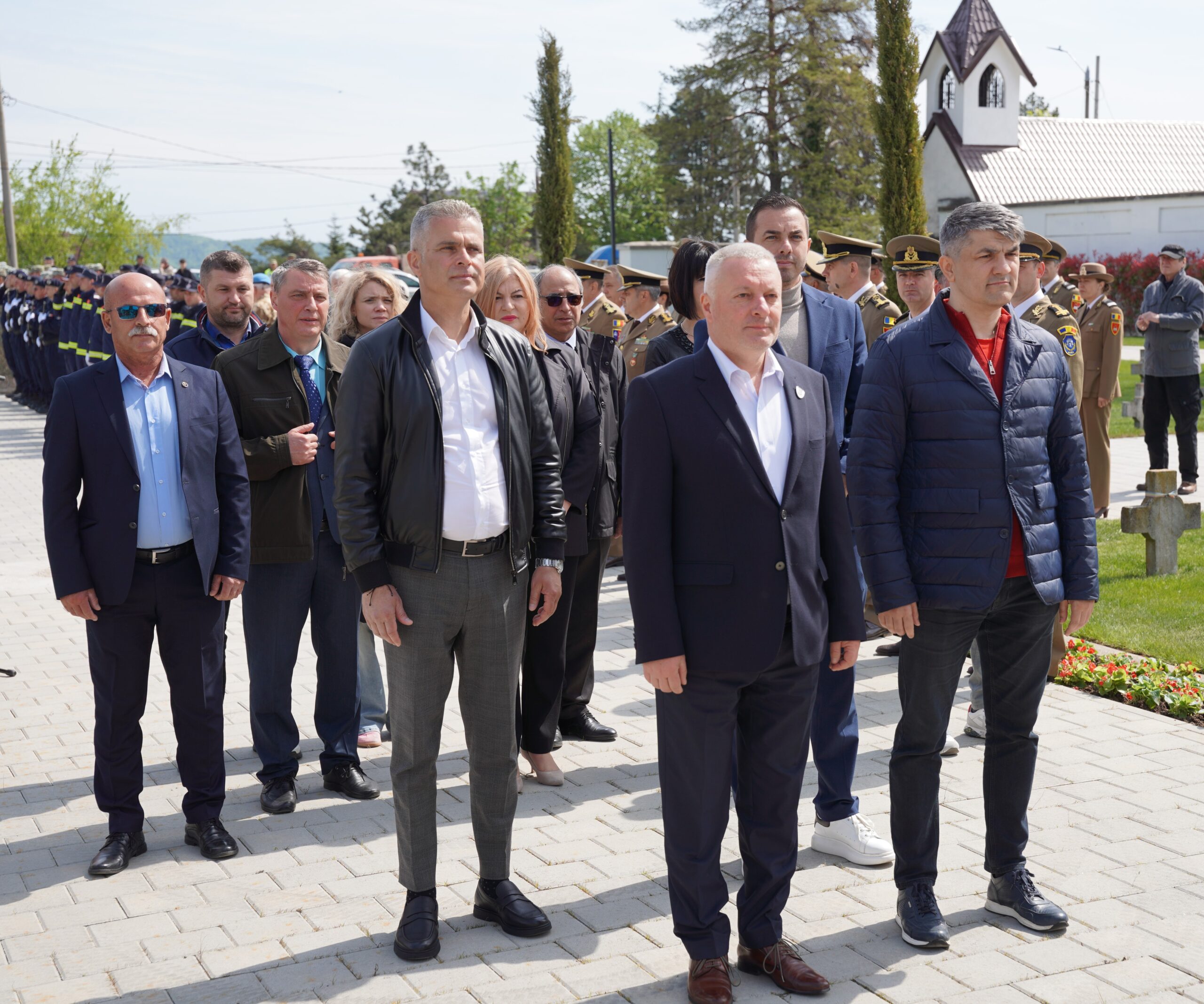 Ziua Veteranilor de Război: omagiu pentru ultimii eroi ai Argeșului!