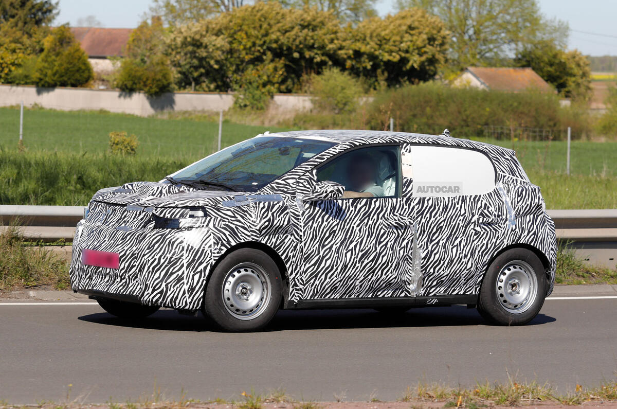 dacia city ev camo 1