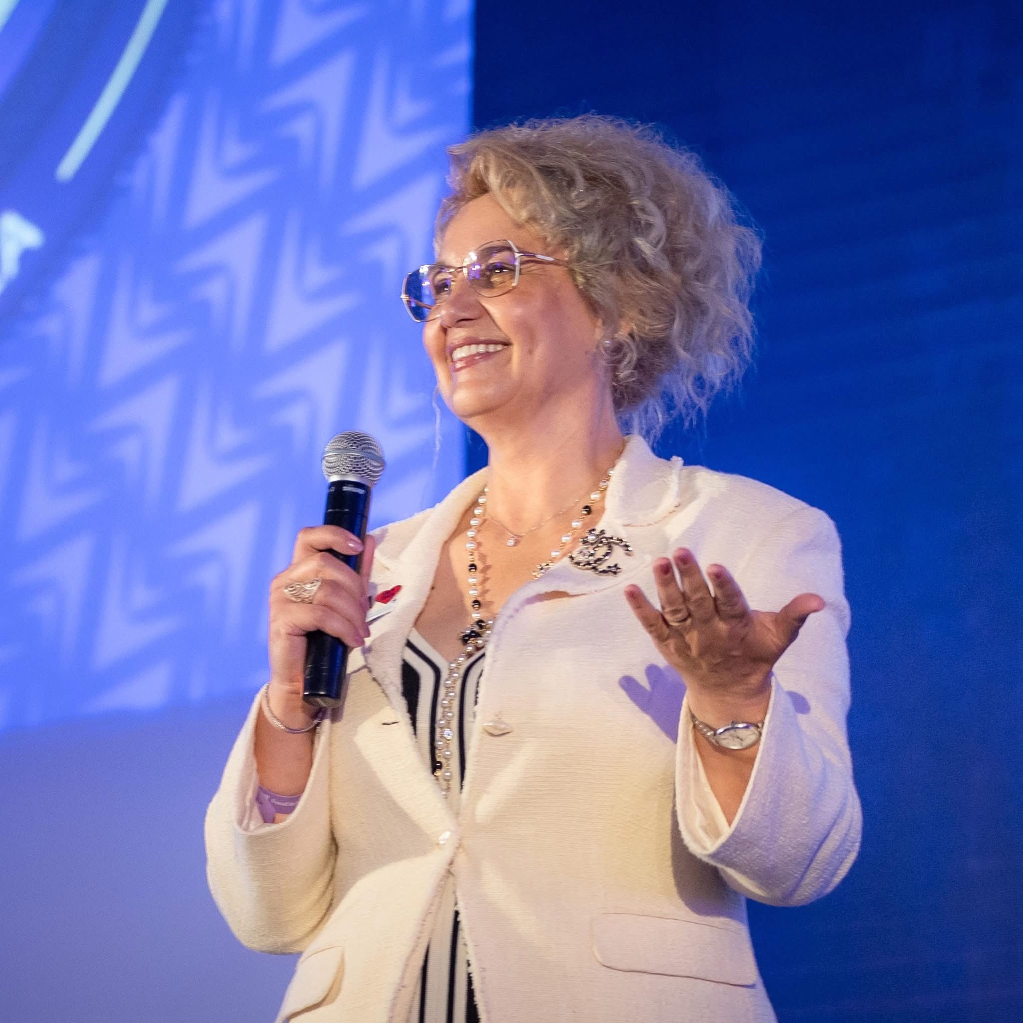 Olimpia Doru, președinte Federația IMM SUD MUNTENIA invită oamenii de afaceri la cel mai mare eveniment de profil din Argeș!