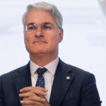 „Soția mea mă întreține!” Declarația incredibilă a unui ministru român !!!