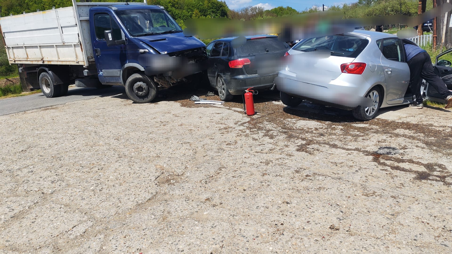 Acum! Accident înfiorător în Argeș! Doua persoane duse de urgență la spital!