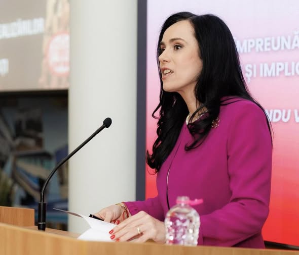 Simona Bucura-Oprescu: „România trebuie să-și apere companiile strategice și interesele economice”