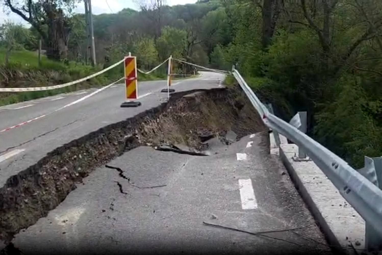 Alertă pentru toți șoferii! Un drum important a fost închis complet: Nu se mai poate circula timp de 6 luni!