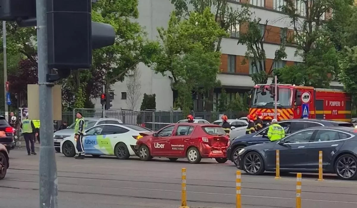 ULTIMĂ ORĂ! Alexandru Rafila, accident în lanț! Primele declarații după ce o victimă a ajuns la spital: „Nu am putut să frânez!”