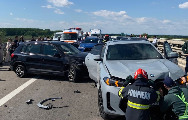 Haos pe autostradă! Carambol cu 6 mașini și cozi de kilometri. Ce se întâmplă chiar acum!