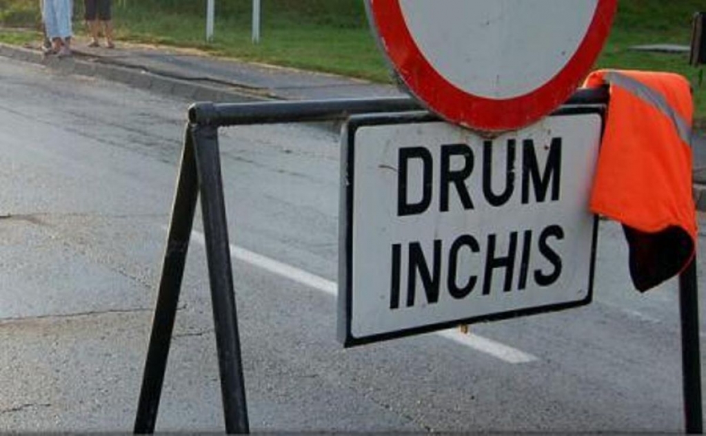Alertă pentru mii de șoferi! Un drum important din Arges se închide TOTAL timp de 6 luni! S-a prăbușit asfaltul!
