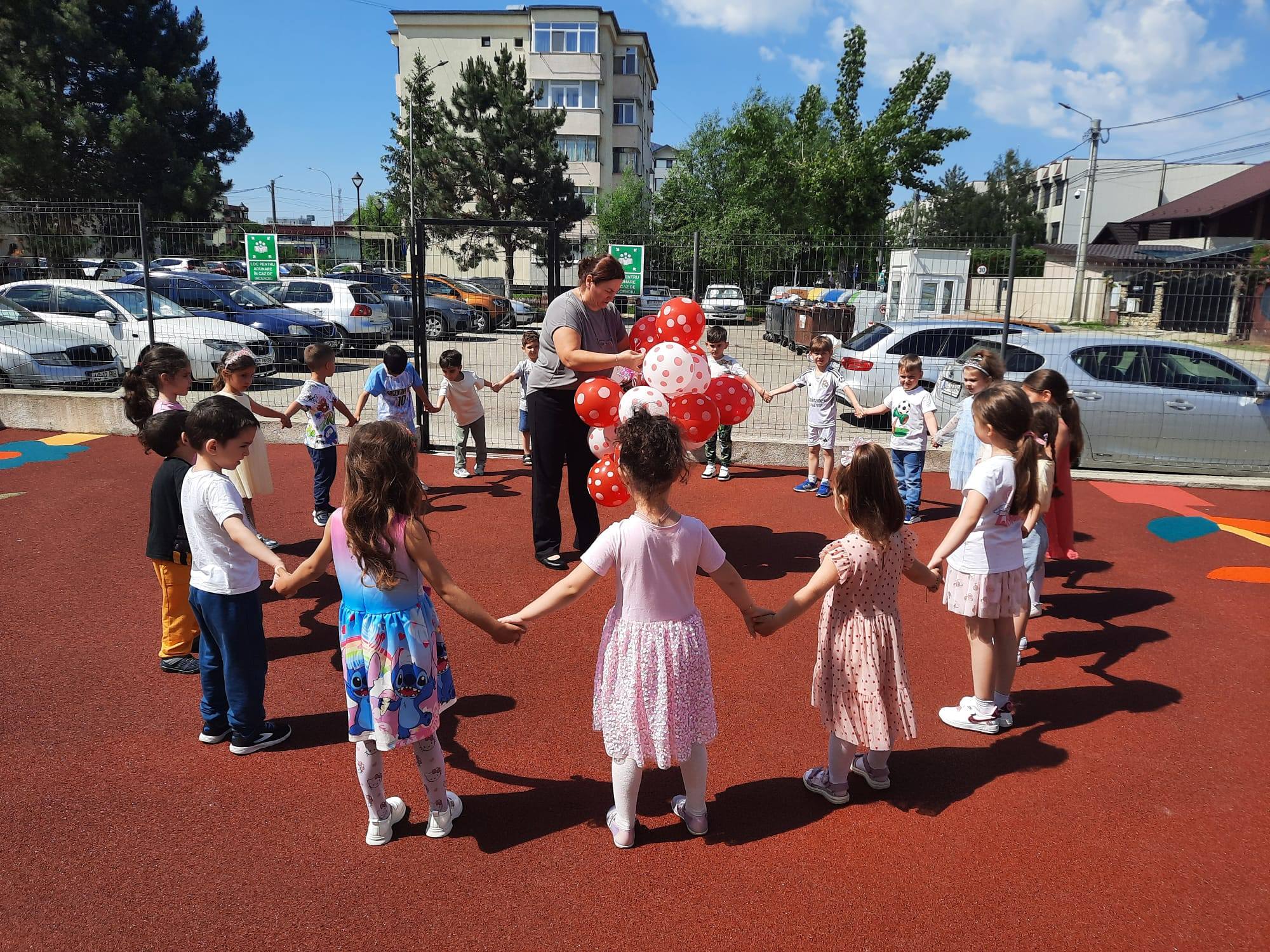 Veste uriașă pentru părinții din Mioveni! Ce s-a întâmplat la Grădinița „Campionii” i-a lăsat pe toți mască!