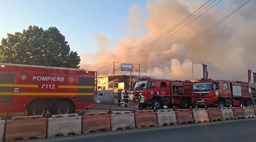 ALERTĂ MAXIMĂ ! Iadul s-a dezlănțuit pe 3.000 de metri pătrați ard acum!
