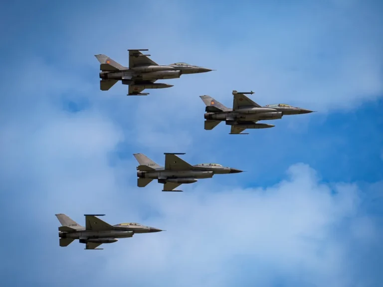 Alertă la graniță! Italia trimite armata în România după incidentul de la Galați: Începe războiul?