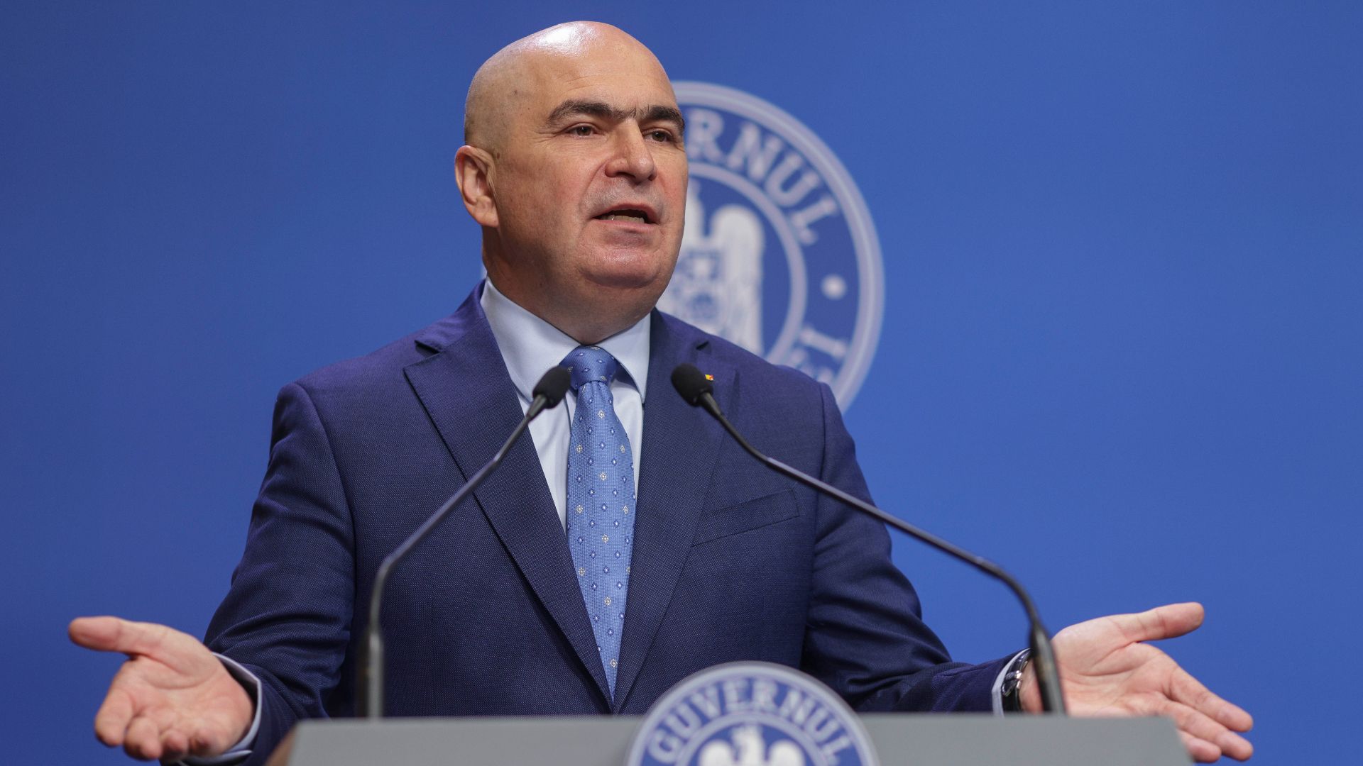 Ilie Bolojan își prezintă bilanțul: spune că deficitul bugetar a scăzut semnificativ în primele cinci luni din 2026