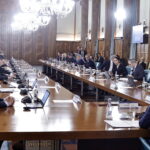 ULTIMA SUTĂ DE METRI! Mai sunt doar 3 zile până la vacanța parlamentară, iar România încă nu are Guvern. PSD încearcă să strângă ultimele voturi