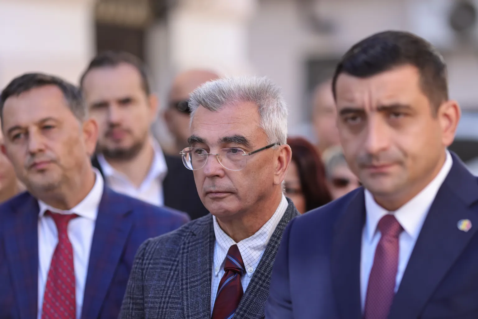 BOMBA momentului în politică! AUR aruncă în aer noul Guvern: „Nu vom vota niciodată Guvernul Vestea!!!