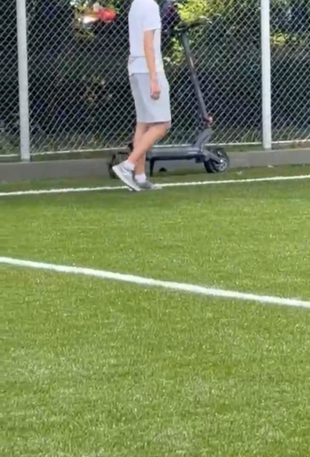 Șoc la noul teren San Siro din Pitești! Ce a pățit un bărbat la doar 30 de minute de la inaugurare!
