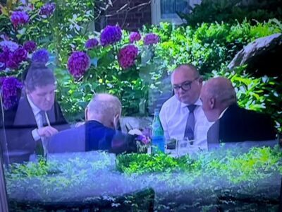 IMAGINI-BOMBĂ de la BRUXELLES! Nicușor Dan, SURPRINS la masă cu ȘEFUL SPP și Rareș Bogdan – Ce PUNEAU la cale în plin SCANDAL în PNL?