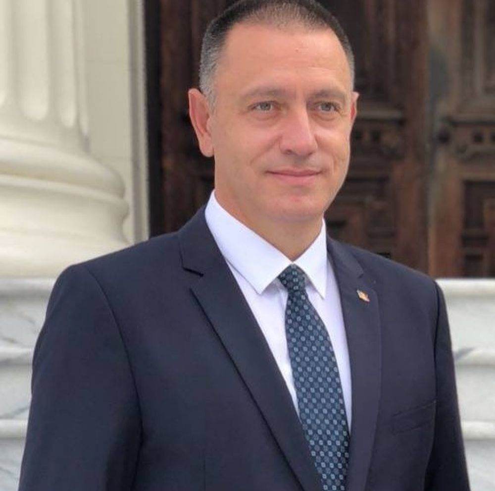 CUTREMUR  pe scena politică! Mihai Fifor îl DESFIINȚEAZĂ pe Dominic Fritz! Propunerea care a ARUNCAT în aer NEGOCIERILE pentru Guvern!