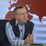 Cristoiu îl pune la zid pe Bolojan: „Scenariul anticipatelor ascunde o miză uriașă”!„Nu vrea schimbarea Guvernului”