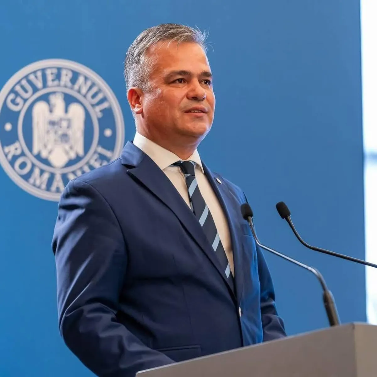 Guvernul Veștea se prăbușește înainte de vot. Liberalii cer noi consultări la Cotroceni pentru un executiv minoritar PNL–USR–UDMR