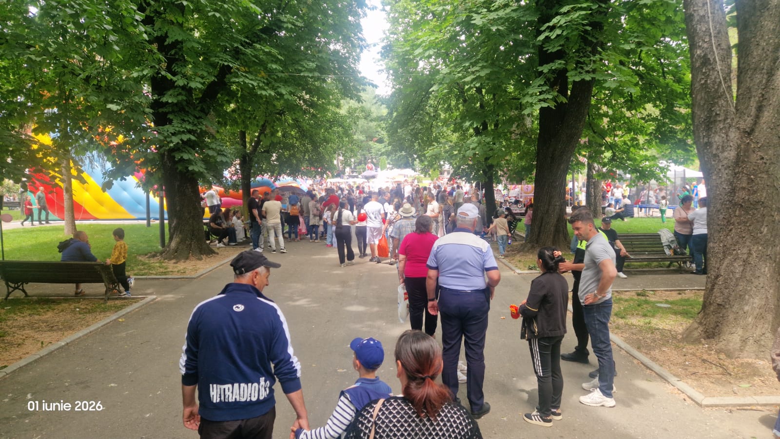 Chiar acum la Câmpulung! Ce s-a întâmplat în Grădina Publică „Merci” de 1 Iunie? 3 WhatsApp Image 2026 06 01 at 02.19.15 3