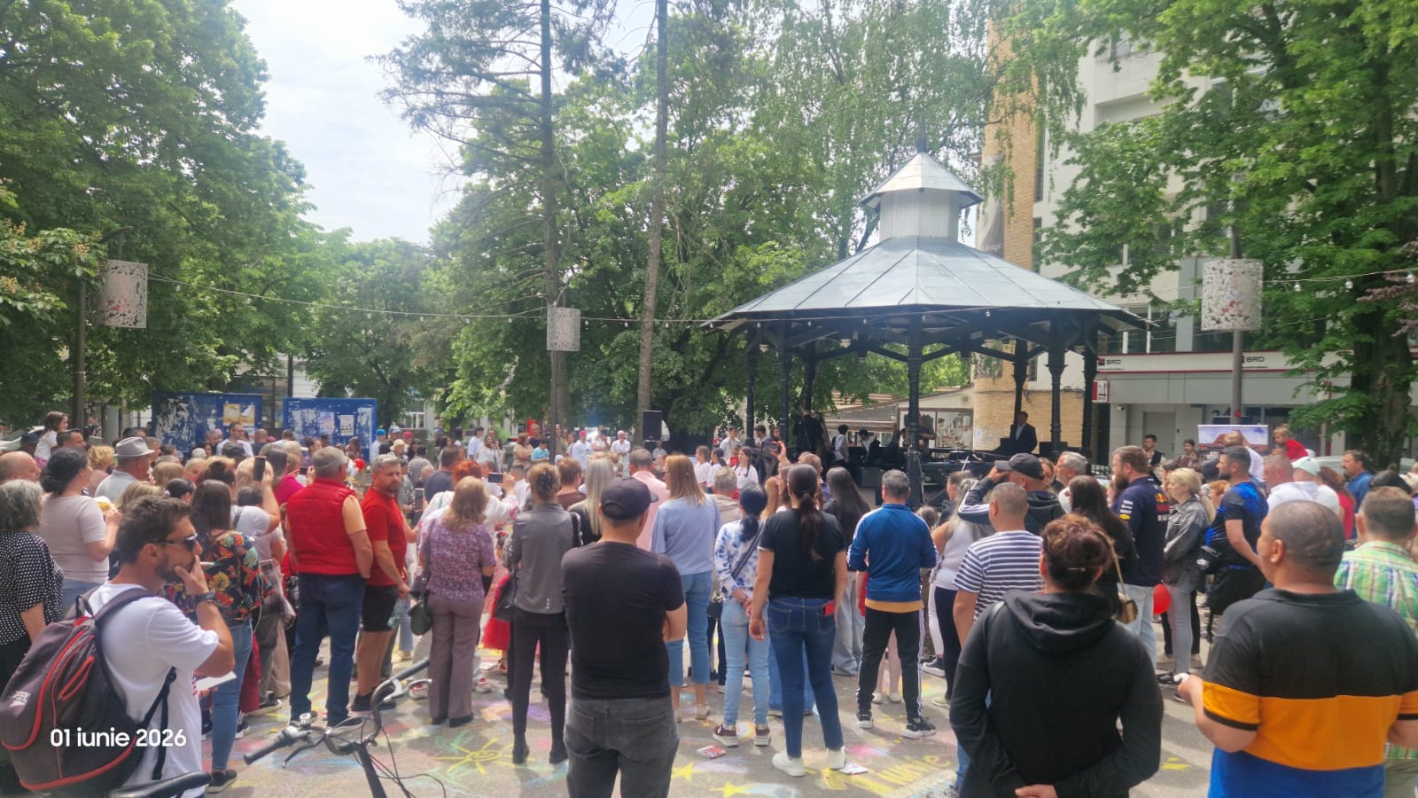 Chiar acum la Câmpulung! Ce s-a întâmplat în Grădina Publică „Merci” de 1 Iunie? 2 WhatsApp Image 2026 06 01 at 02.19.15 4