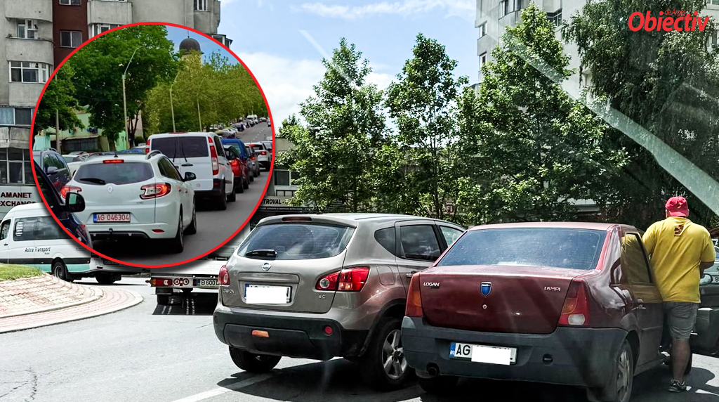 Acum! Trafic infernal în centrul Piteștiului! Două mașini s-au ciocnit!