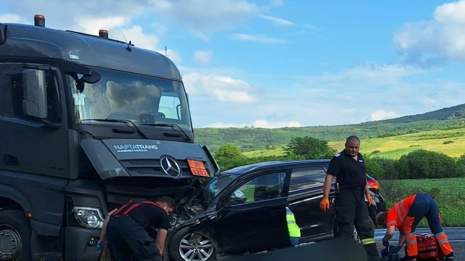 Final de weekend sângeros! Morți și răniți în accidente groaznice pe șosele”