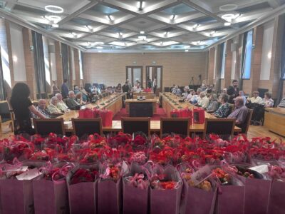 Incredibil ce s-a întâmplat astăzi în Pitești! Secretul celor 77 de cupluri care au uimit întreaga comunitate!
