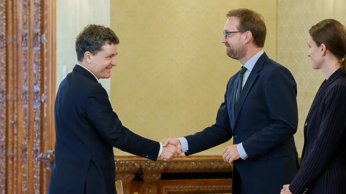 BOMBĂ pe scena politică! Dominic Fritz a explodat după PRĂBUȘIREA Guvernului Veștea: „Și proști, și fuduli!” Ce se întâmplă acum?