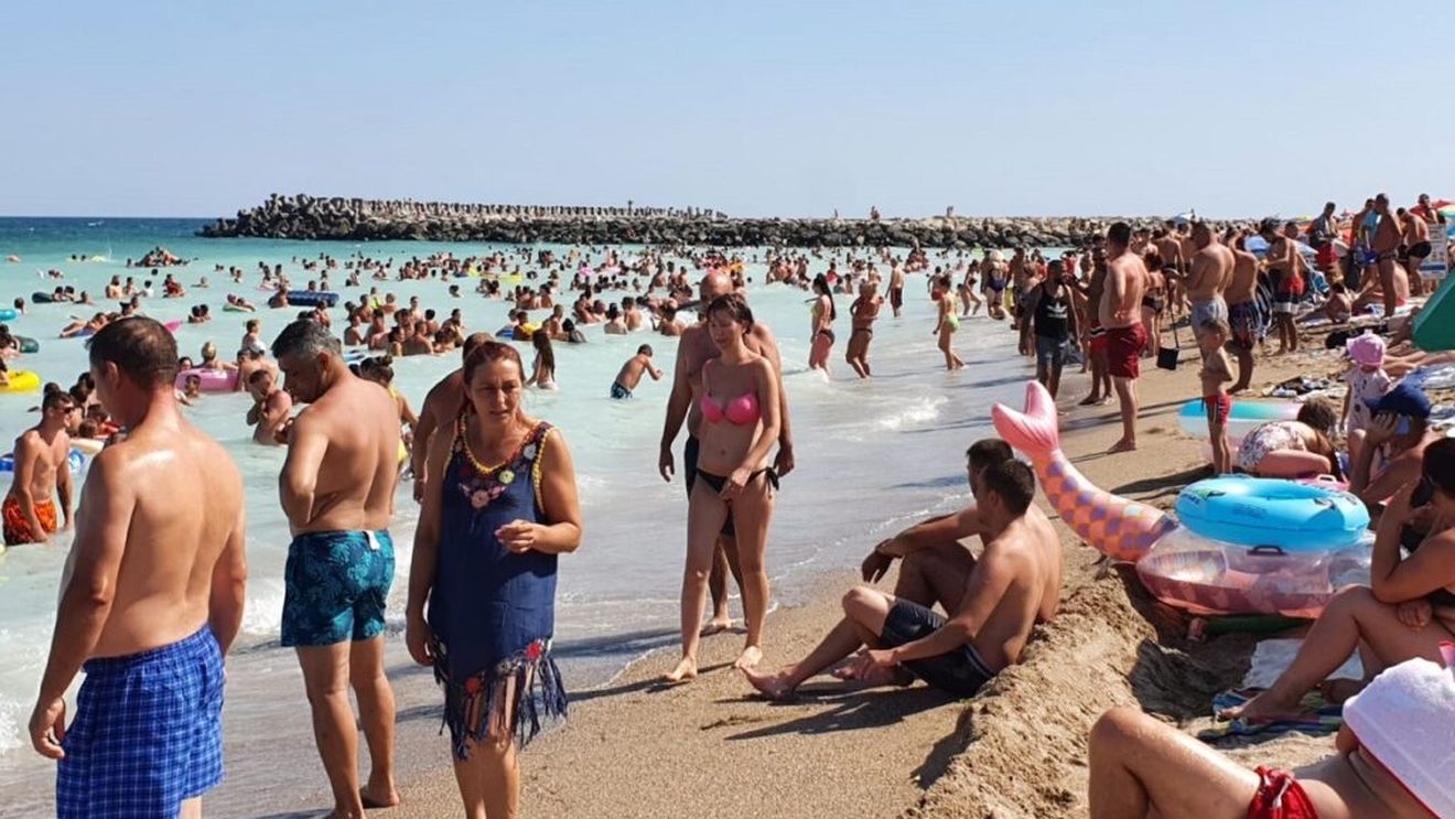 Ultima șansă pentru vacanțe ieftine! Prețurile explodează pe litoral de la 1 iulie: Diferența șocantă între Eforie și Mamaia!