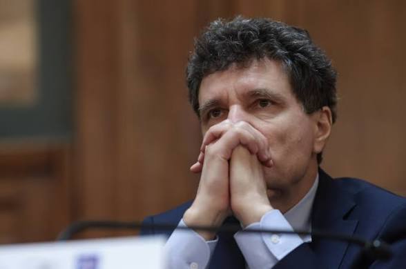 BLOCAJ guvernamental: LIMITELE manevrelor lui Nicușor Dan într-o CURSĂ contra CRONOMETRU pentru ROMÂNIA