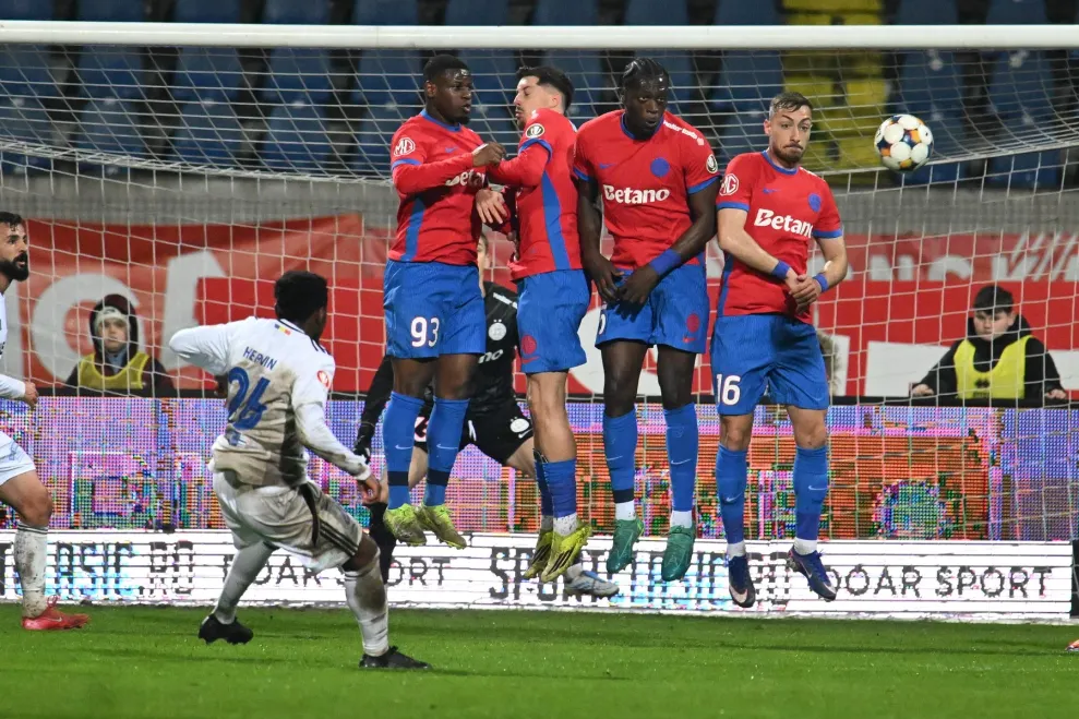 Cutremur la FCSB! Gigi Becali a dat afară 4 JUCĂTORI dintr-o lovitură: TITULARUL incontestabil pe care MM Stoica l-a plâns public!