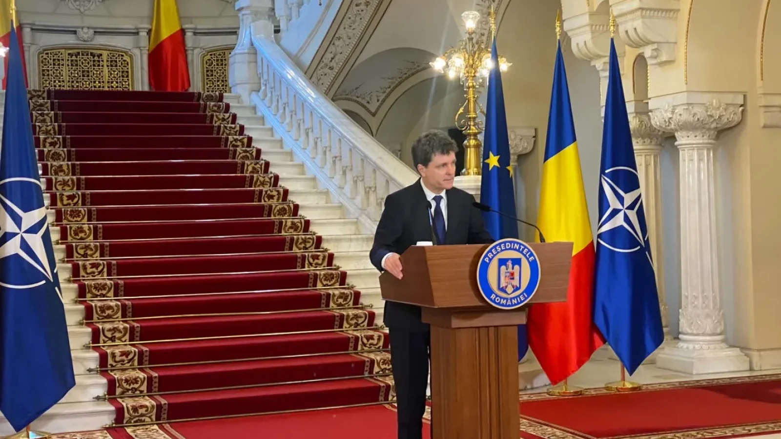 Se CONTUREAZĂ forma viitorului Guvern! Cine va CONDUCE România? Cele 3 SCENARII de ultimă oră discutate la Cotroceni!