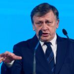 BOMBA MOMENTULUI! Crin Antonescu aruncă totul în aer: „Comportament de tip bolșevic și influențe din afara țării!”