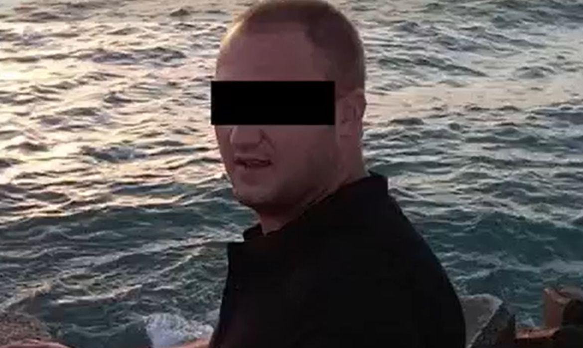 Ce s-a găsit în baia unde un medic de 32 de ani a murit în gardă! A lăsat în urmă doi copii și o soție dărâmată