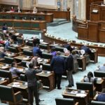 BOMBĂ în politică! Se conturează un GUVERN fără PRECEDENT în România! CONDIȚIA RADICALĂ care SCHIMBĂ totul!