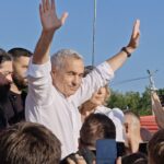 Deputat de Argeș – maestru de ceremonii pentru Călin Georgescu! Mâna dreapta a lui Simion încearcă să îl aducă pe „Mesia” la conducerea AUR?