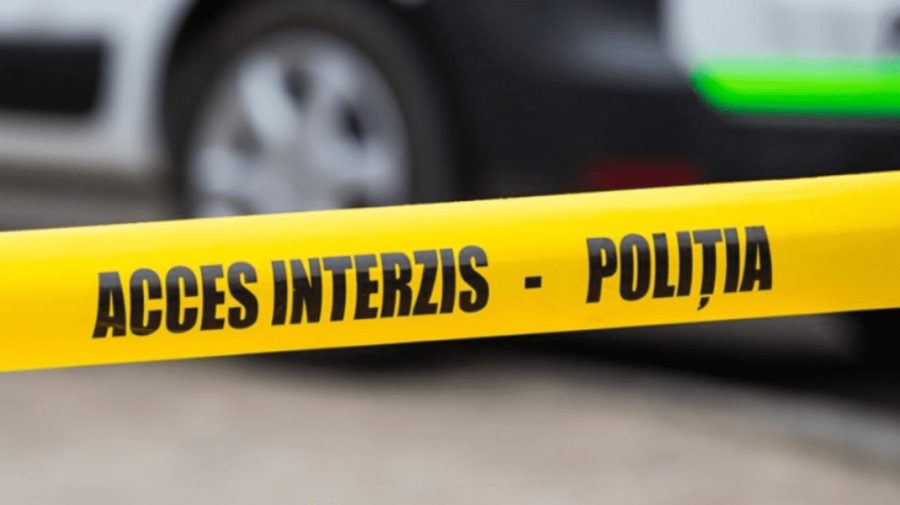 Impact devastator pe un drum național! Doi copii de 3 și 7 ani, printre răniții unui accident cu trei mașini