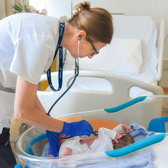 „Strigăt de alarmă de la ATI Neonatală Marie Curie: «Vor mai muri copii»  Medicii cer urgent soluții pentru lipsa de personal”