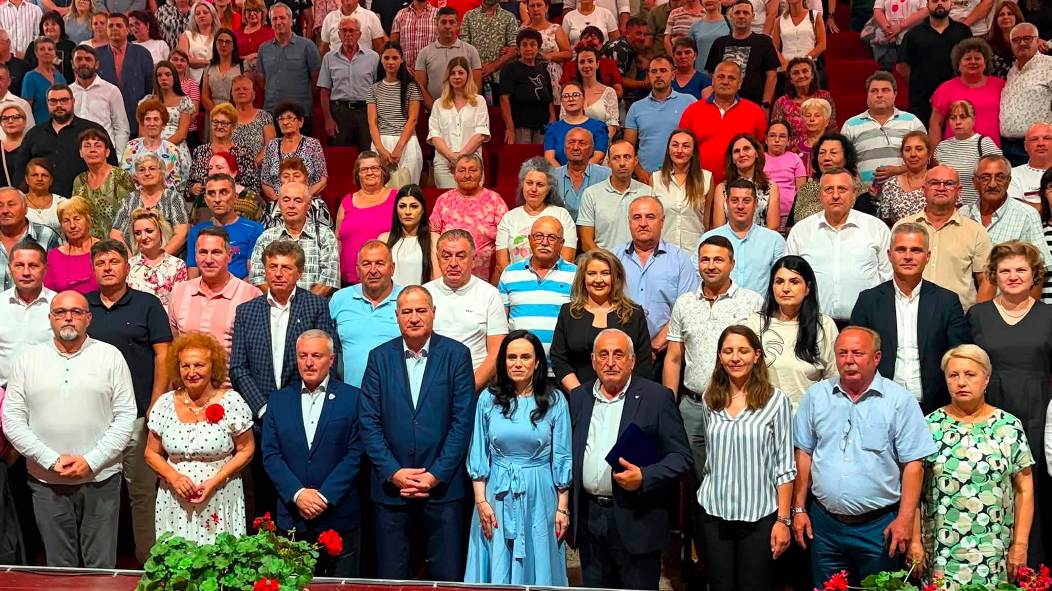 BREAKING! Nouă eră pentru PSD Topoloveni. Schimbare la VÂRFUL organizației și o DISTINCȚIE istorică pentru PRIMARUL Gheorghiță Boțârcă