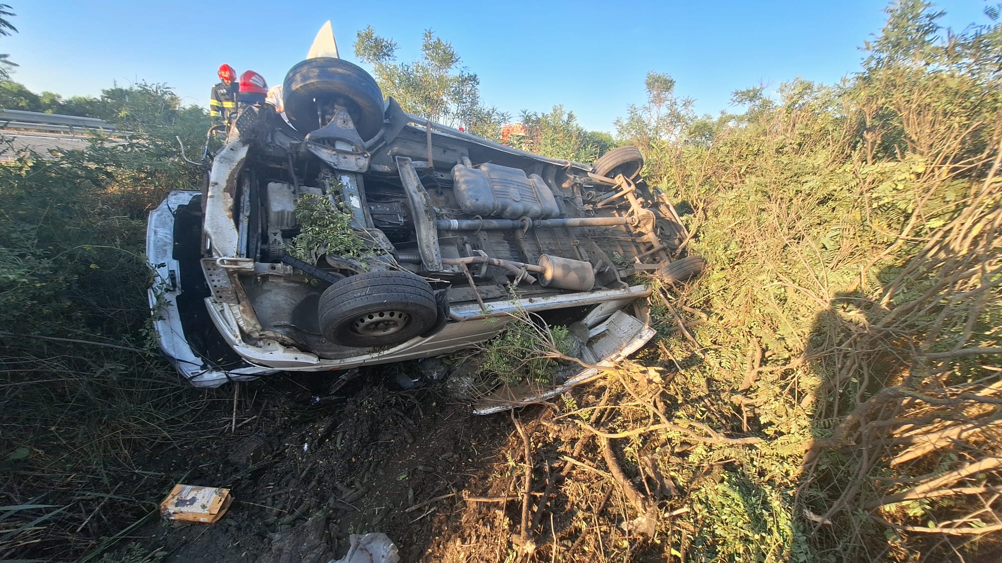 BREAKING! Accident rutier pe Autostrada A1 – O autoutilitară a ieșit în decor ….Află detalii în primul comentariu