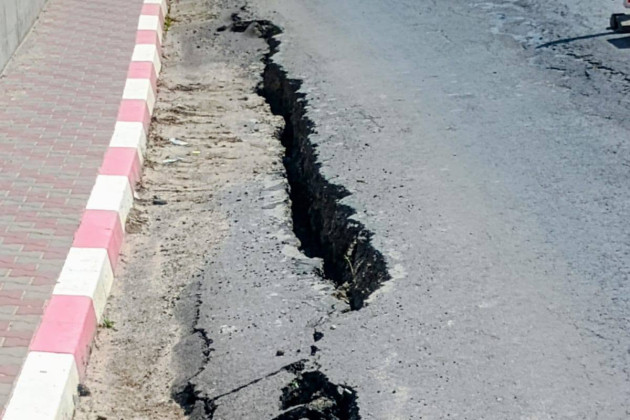 „DEZASTRU DUPĂ PLOI! Porțiune de drum s-a surpat, circulația în pericol”„FENOMEN ÎNGRIJORĂTOR!